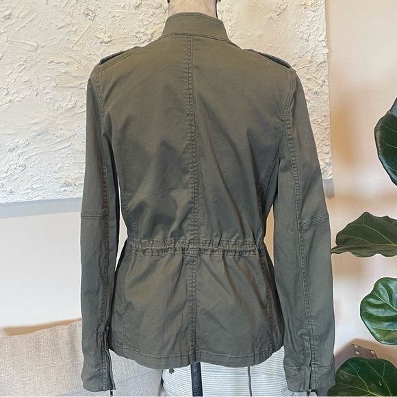 Express Army Green Utility Jacket Women’s Size Medium NWT - Picture 2 of 11